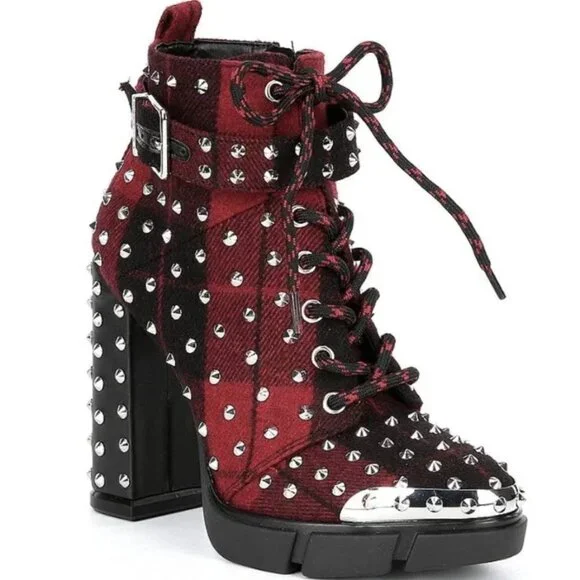 Gianni Bini Rhiannen Plaid Studded Chunky Lug Sole Booties SZ 8.5 - Picture 1 of 8